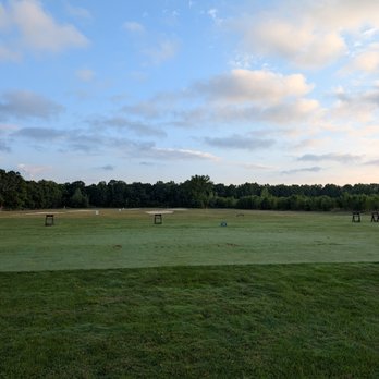Seneca Hickory Stick Golf Course - Practice Range before an early tee time - Golf Near Me - Lewiston, New York Seneca Hickory Stick Golf Course - Practice Range before an early tee time - Golf Near Me - Lewiston, New York