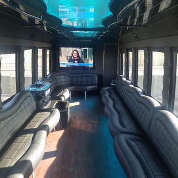 Third Coast Trolley and Limo - Party Bus Rentals Near Me - Chicago, Illinois Third Coast Trolley and Limo - Party Bus Rentals Near Me - Chicago, Illinois