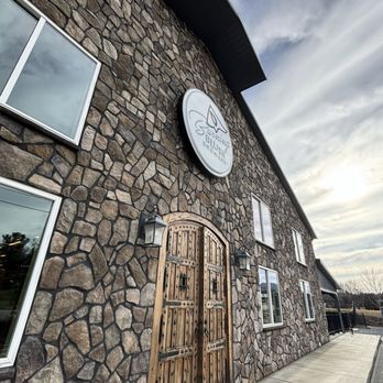 Burning Blush Brewery - Building - Breweries Near Me - Mills River, North Carolina
