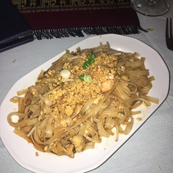 Cafe De Siam - Pad Thai appetizer portion - Thai Near Me - Tampa, Florida