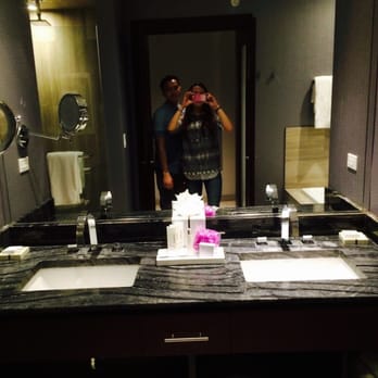 Ivy Hotel - Hotels Near Me - Chicago, Illinois