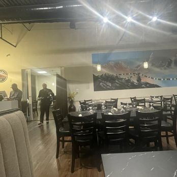 Royal Spice - Restaurant - Indian Near Me - Linthicum Heights, Maryland