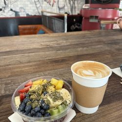 Subculture Coffee Jupiter - Rainbow açaí bowl