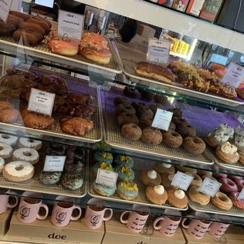 Doe Donuts - Donuts Near Me - Portland, Oregon