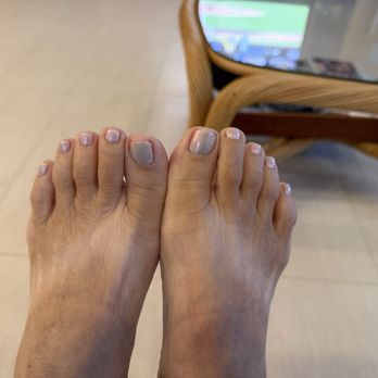 Kahala Nail & Lash - Nail Salons Near Me - Honolulu, Hawaii