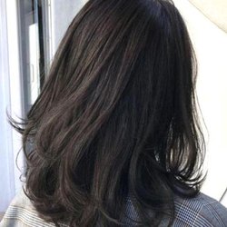 Carola's Hair Salon - Carola's Hair Salon in Pacoima offers medium length haircuts for men, women and children