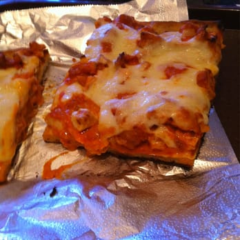 Villa Monte - Might be best buffalo wing slice ever... - Pizza Near Me - Old Bethpage, New York