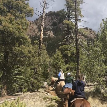 Old Stage Riding Stables - Vacation Rentals Near Me - Colorado Springs, Colorado Old Stage Riding Stables - Vacation Rentals Near Me - Colorado Springs, Colorado