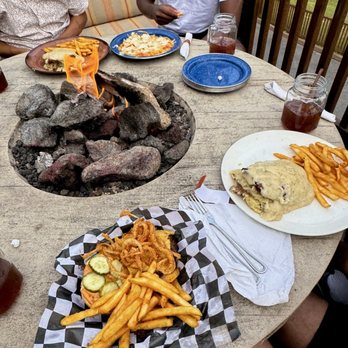 Campfire Grill - Campfire burger, country fried steak, nola pasta - American Near Me - Mc Gaheysville, Virginia Campfire Grill - Campfire burger, country fried steak, nola pasta - American Near Me - Mc Gaheysville, Virginia