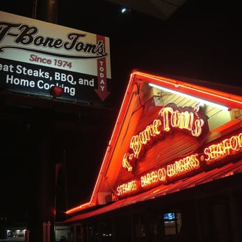 T-Bone Tom's - Front entrance - Barbeque Near Me - Kemah, Texas T-Bone Tom's - Front entrance - Barbeque Near Me - Kemah, Texas