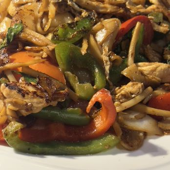 Noi Thai Cuisine - Thai Near Me - Bend, Oregon
