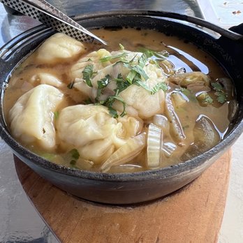 Mandala Restaurant - Tibetan Thukpa Soup with steamed veggie Momos - Japanese Near Me - Ojai, California Mandala Restaurant - Tibetan Thukpa Soup with steamed veggie Momos - Japanese Near Me - Ojai, California