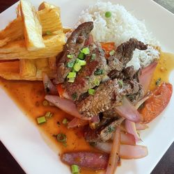 Las Caverns - "Lomo Saltado"