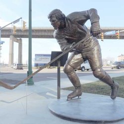 Tim Horton Statue