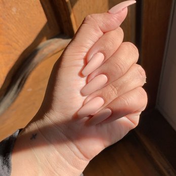 Leah's Nail Shop - 7 months later I got almost the same color without knowing it lol smh - Nail Salons Near Me - Carson, California Leah's Nail Shop - 7 months later I got almost the same color without knowing it lol smh - Nail Salons Near Me - Carson, California