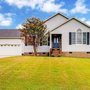 Photo of Phil Robertson, Realtor