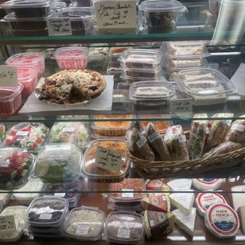 Sweet Diane's - Fantastic options for a take and go picnic or eat on their shaded patio - Bakeries Near Me - Oregon House, California Sweet Diane's - Fantastic options for a take and go picnic or eat on their shaded patio - Bakeries Near Me - Oregon House, California