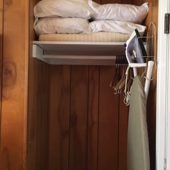 Seminole Inn - Closet with extra blankets and pillows. Also had an ironing board and iron. - Hotels Near Me - Indiantown, Florida