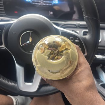 Happy Zoe Vegan Bakery - Pistachios Power Whip - Vegan Near Me - Brooklyn, New York