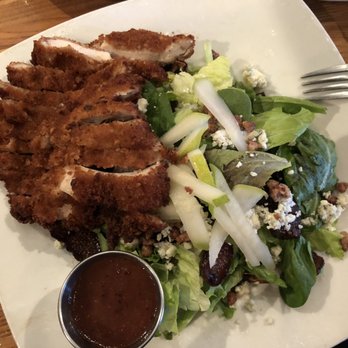 Craft Street Kitchen - Oldsmar - Fig salad with breaded chicken. - New American Near Me - Oldsmar, Florida Craft Street Kitchen - Oldsmar - Fig salad with breaded chicken. - New American Near Me - Oldsmar, Florida