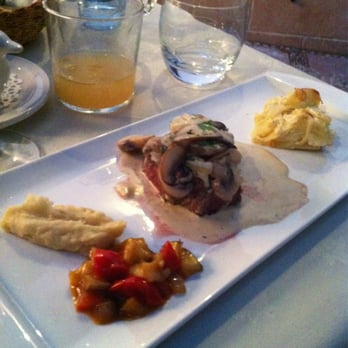 Il Cantuccio - Entrecôte of beef, potato gratin, parsnip purée & mixed vegetables - Italian Near Me - Marbella, Massachusetts