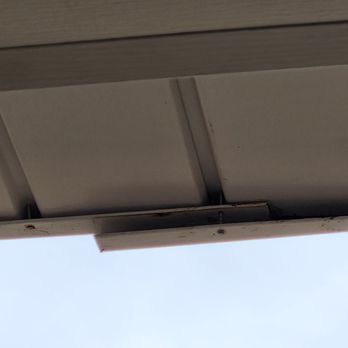 Safety First Remodeling - Flashing falling off - Windows Installation Near Me - Omaha, Nebraska Safety First Remodeling - Flashing falling off - Windows Installation Near Me - Omaha, Nebraska