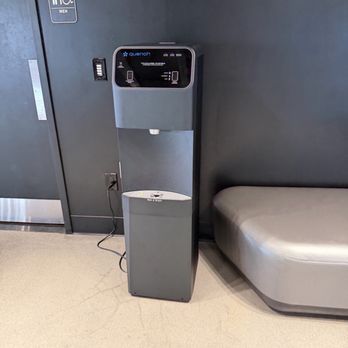 Tesla Supercharger - Fill your water bottle here - EV Charging Stations Near Me - Kettleman City, California Tesla Supercharger - Fill your water bottle here - EV Charging Stations Near Me - Kettleman City, California