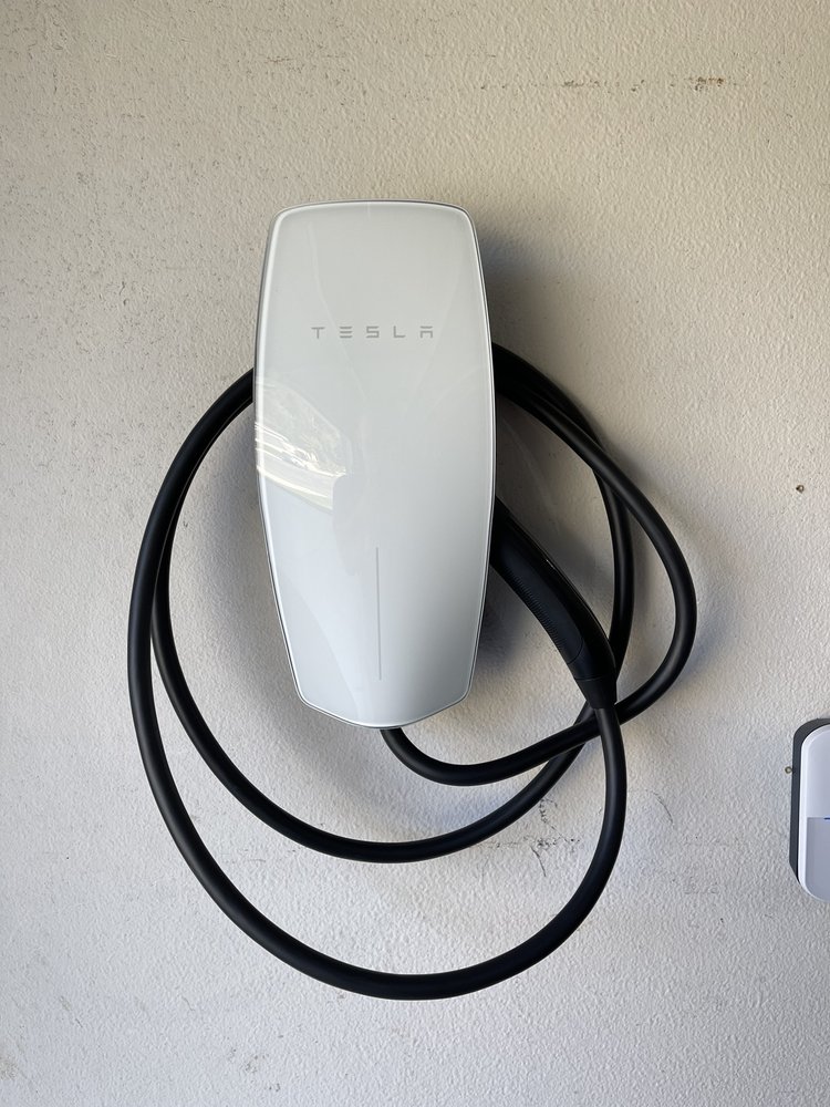 Slide of Sebas Electrical