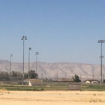 Balsitis Park - Big green field to play ball! - Parks Near Me - California City, California Balsitis Park - Big green field to play ball! - Parks Near Me - California City, California