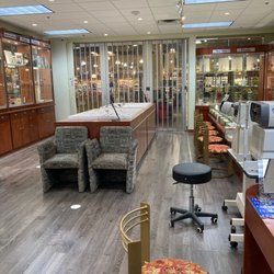 Golden Houston Optometry - Interior