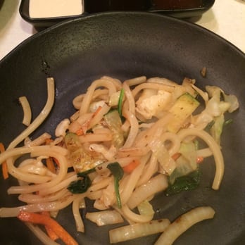 Teppan Edo - Udon noodles with veggies - Japanese Near Me - Lake Buena Vista, Florida