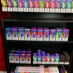 Red Star Vapor & Smoke - LOST MARY disposable vapes