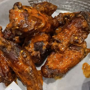 Rhett's Bar And Grill - Chicken wings - Seafood Near Me - Gordonsville, Virginia