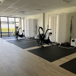 Longevity Lab - Longevity Lab's EWOT - exercise with oxygen therapy room - Health Coach Near Me - Pittsburgh, Pennsylvania