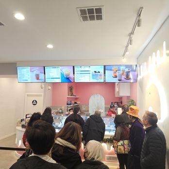 Smoove Ice Cream - 9-13-24. Interior - Ice Cream & Frozen Yogurt Near Me - Milpitas, California Smoove Ice Cream - 9-13-24. Interior - Ice Cream & Frozen Yogurt Near Me - Milpitas, California