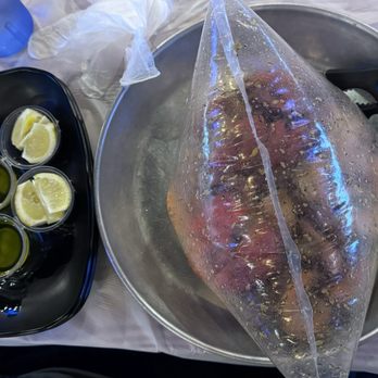 Seaholic - Seafood Boil (EZ Peel Shrimp & Lobster Tails) with lemon slices and melted butter - Seafood Near Me - Katy, Texas
