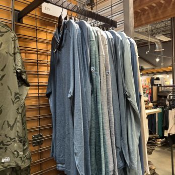 REI - Outdoor Gear Near Me - Fairfax, Virginia
