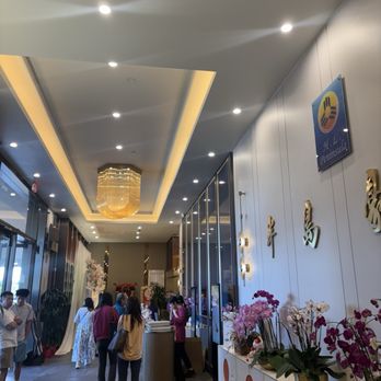 HL Peninsula - Dim Sum Near Me - Castro Valley, California HL Peninsula - Dim Sum Near Me - Castro Valley, California