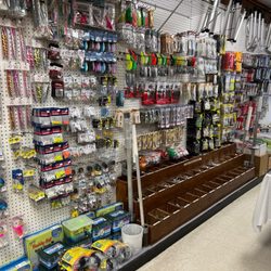 Jingles Bait & Tackle - Jigs, spoons, sinkers and lures