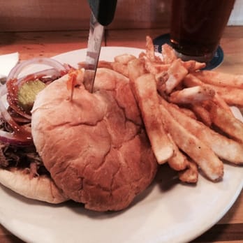 Upland Brewing Co. Bloomington Brewpub - Pulled pork sammich and an Easy Chair amber ale. - Brewpubs Near Me - Bloomington, Indiana Upland Brewing Co. Bloomington Brewpub - Pulled pork sammich and an Easy Chair amber ale. - Brewpubs Near Me - Bloomington, Indiana