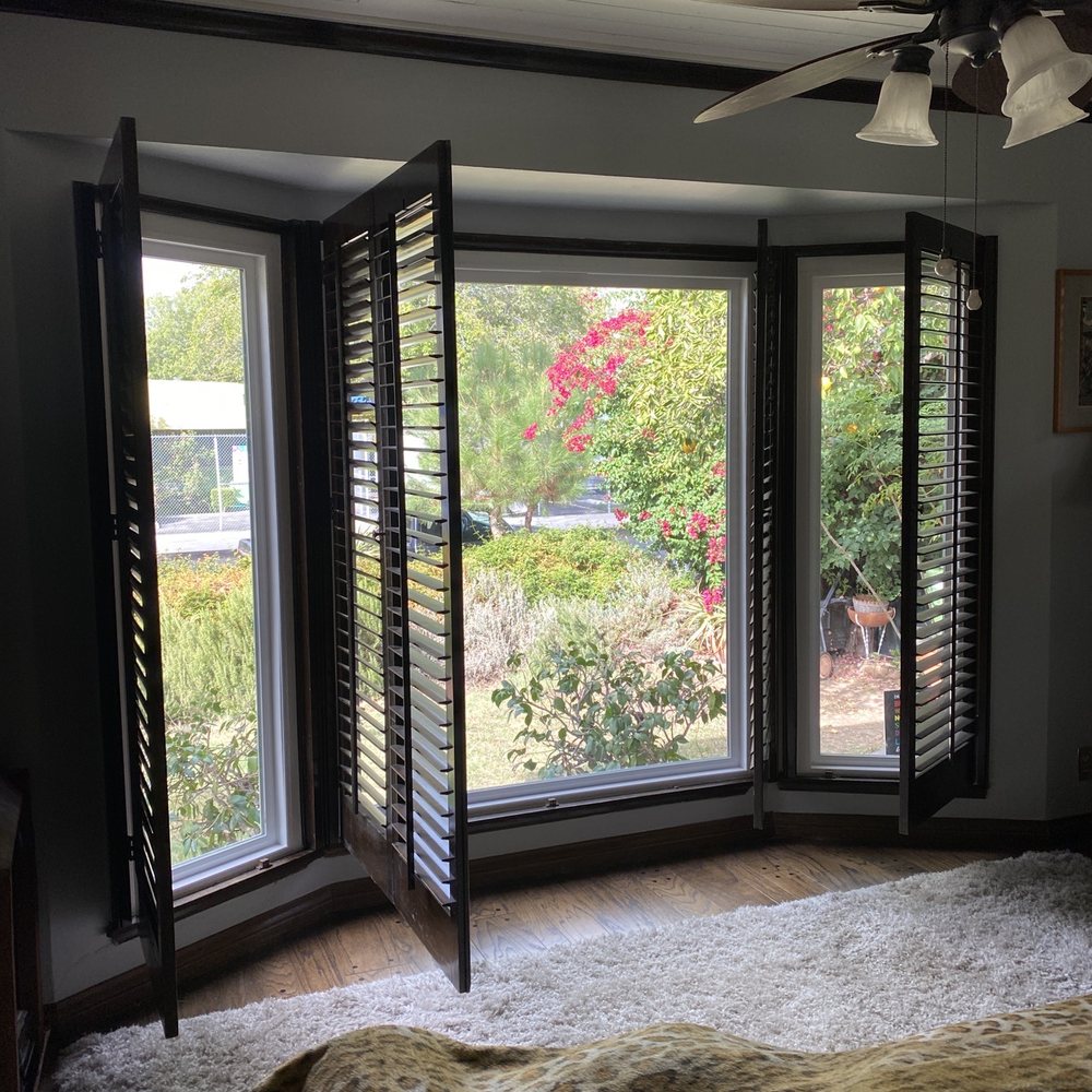 Front bay windows. Front bay windows.