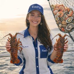 Seafood as tasty as fresh from the sea! Seafood as tasty as fresh from the sea!
