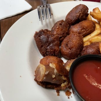 Oggi's - Burnt out of date mini corndogs - Pizza Near Me - Encinitas, California Oggi's - Burnt out of date mini corndogs - Pizza Near Me - Encinitas, California