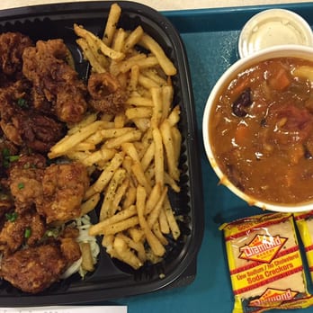 Zippy's Kahului - Korean fried chicken, garlic fries & Portuguese bean soup. - Fast Food Near Me - Kahului, Hawaii