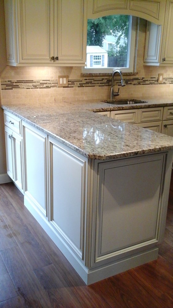 Slide of Kabinet King