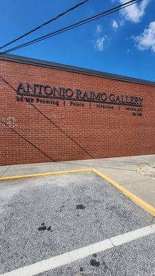 Why Choose Us? - Antonio Raimo Gallery is Atlanta's best business for 24-hour framing, prints, fine books, paintings, and maps. We are dedicated to giving you excellent, personalized service and quality products Why Choose Us? - Antonio Raimo Gallery is Atlanta's best business for 24-hour framing, prints, fine books, paintings, and maps. We are dedicated to giving you excellent, personalized service and quality products