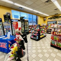 Foam & Wash Car Wash - Snacks and beverages