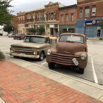 Museum of Shadows - If your not in a hurry look around the little town. There are some cute stores to shop in. - Museums Near Me - Omaha, Nebraska