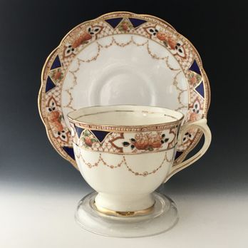 Antiques 4U - 1927-1935 Royal Albert Cup & Saucer - Antiques Near Me - Renton, Washington