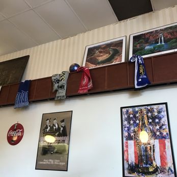 Frank's Restaurant - Interesting theme - Breakfast & Brunch Near Me - Ann Arbor, Michigan